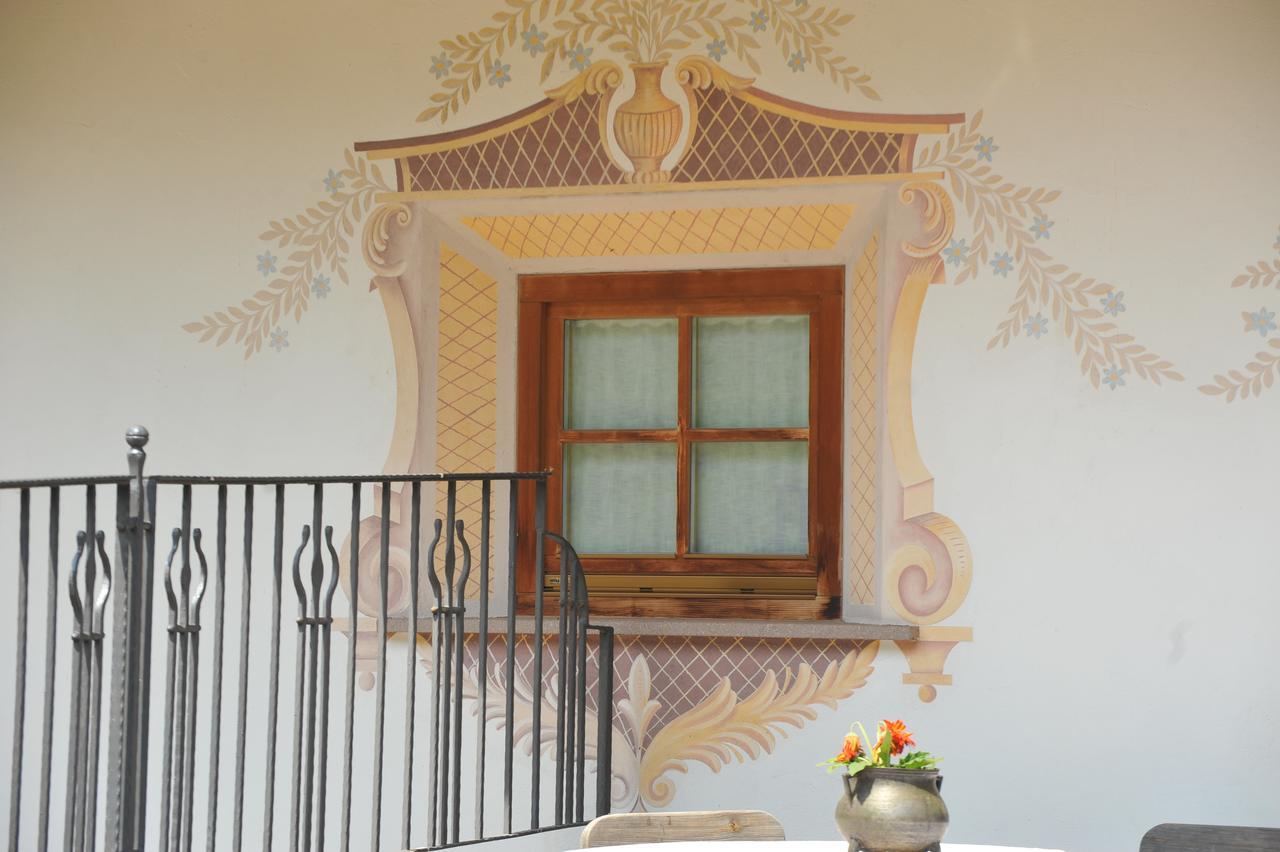 Albergo Garni' Laura Baselga di Pine Exterior photo